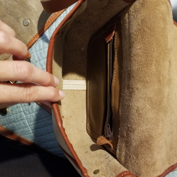 All weather leather vintage Dooney and Bourke - Picture 6 of 8